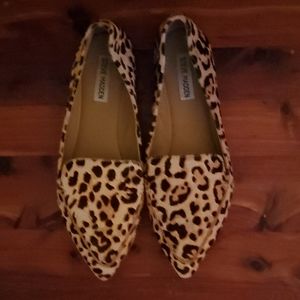 Steve Madden leopard print flats